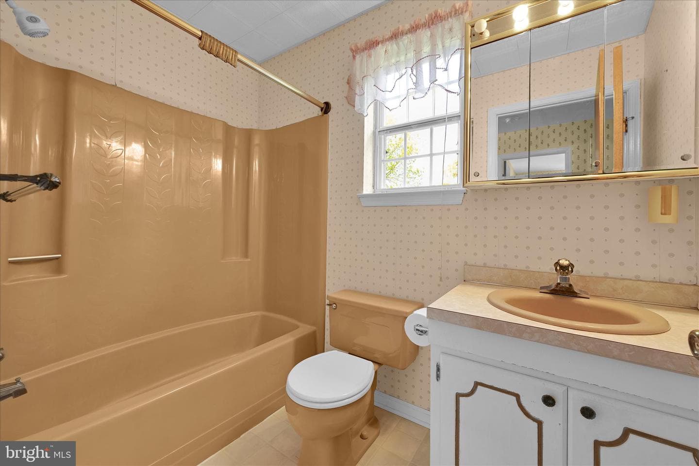 2531 Valley Drive photo 34