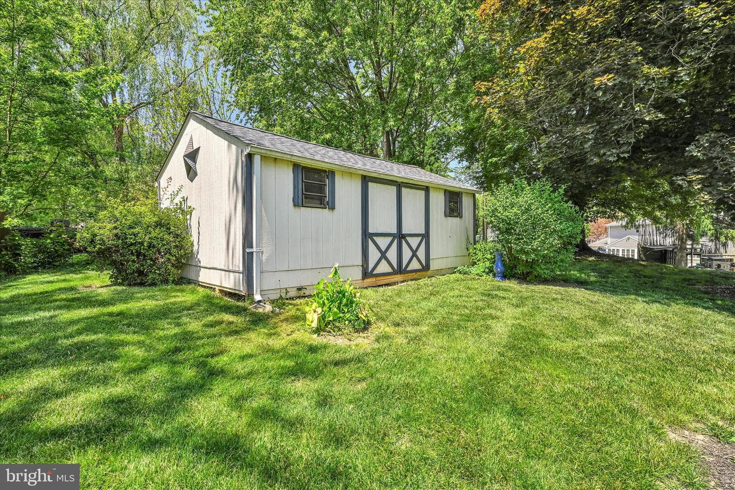 2531 Valley Drive photo 40