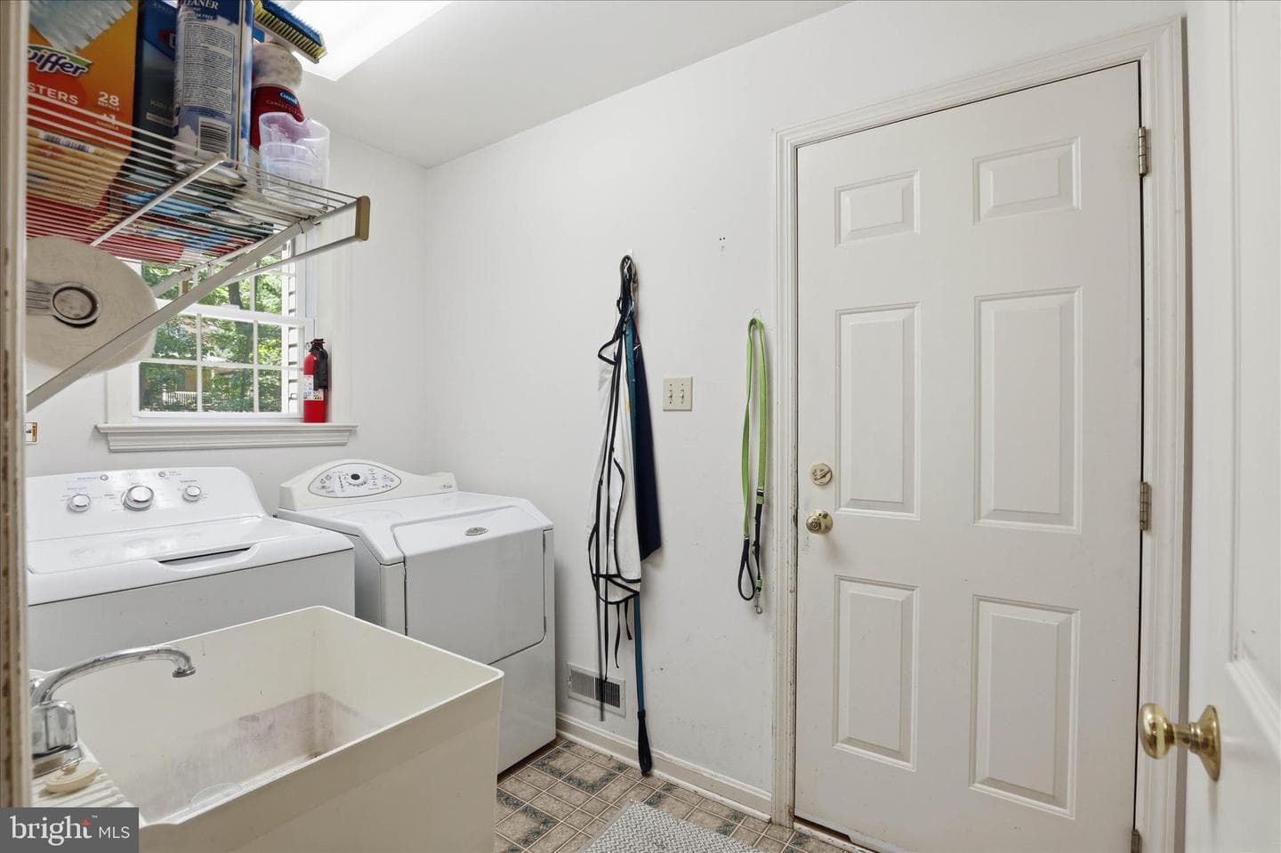 15 Deerfield Drive photo 24