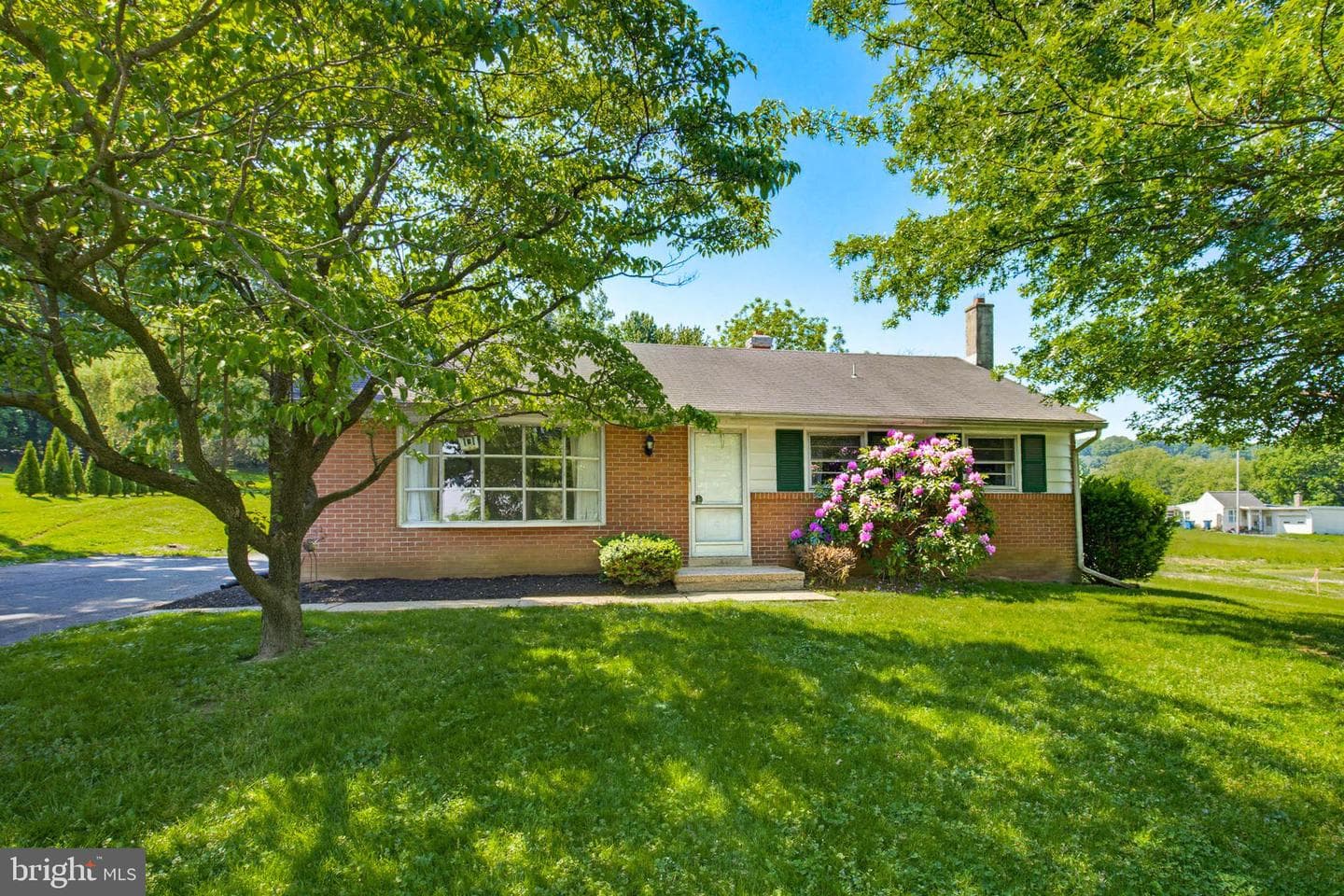 4066 Marietta Avenue photo 31