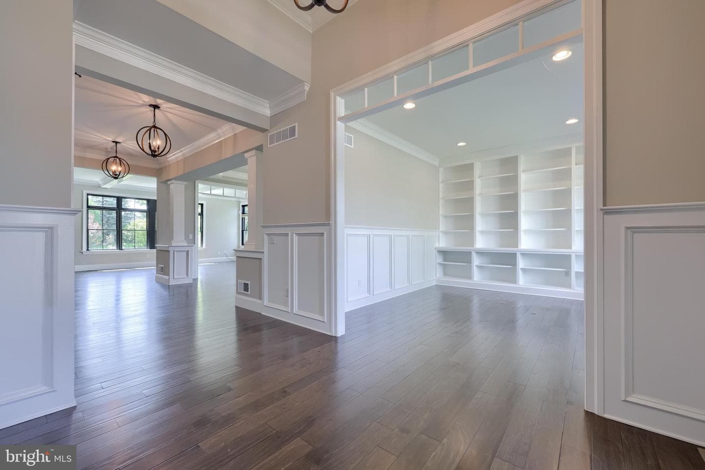 428 Southampton Drive photo 12