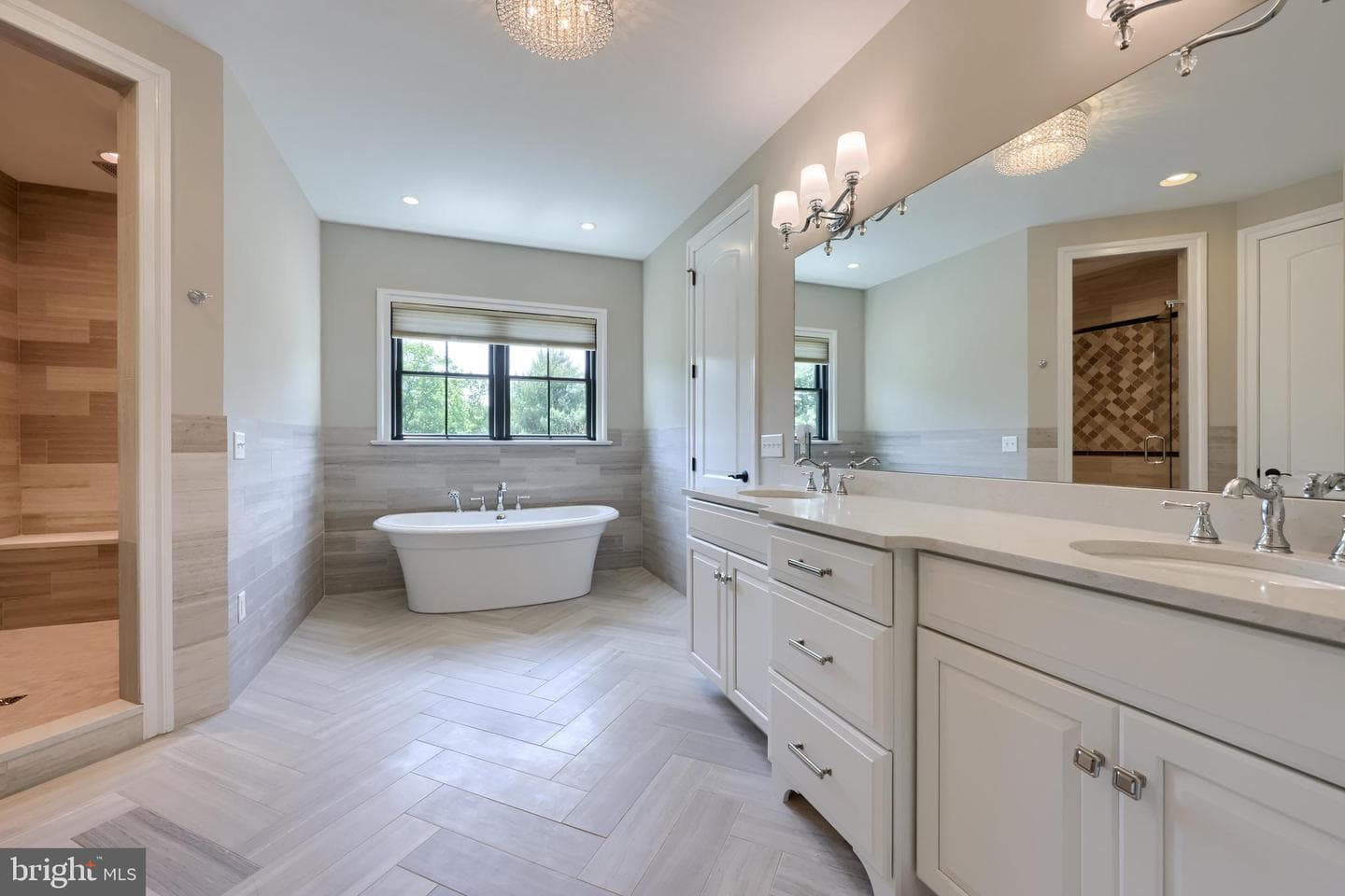 428 Southampton Drive photo 38