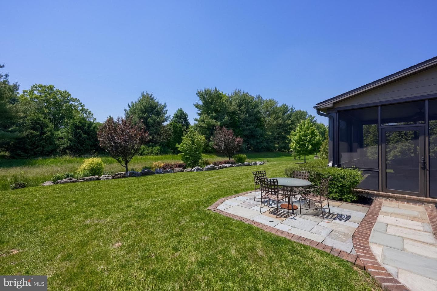 428 Southampton Drive photo 55