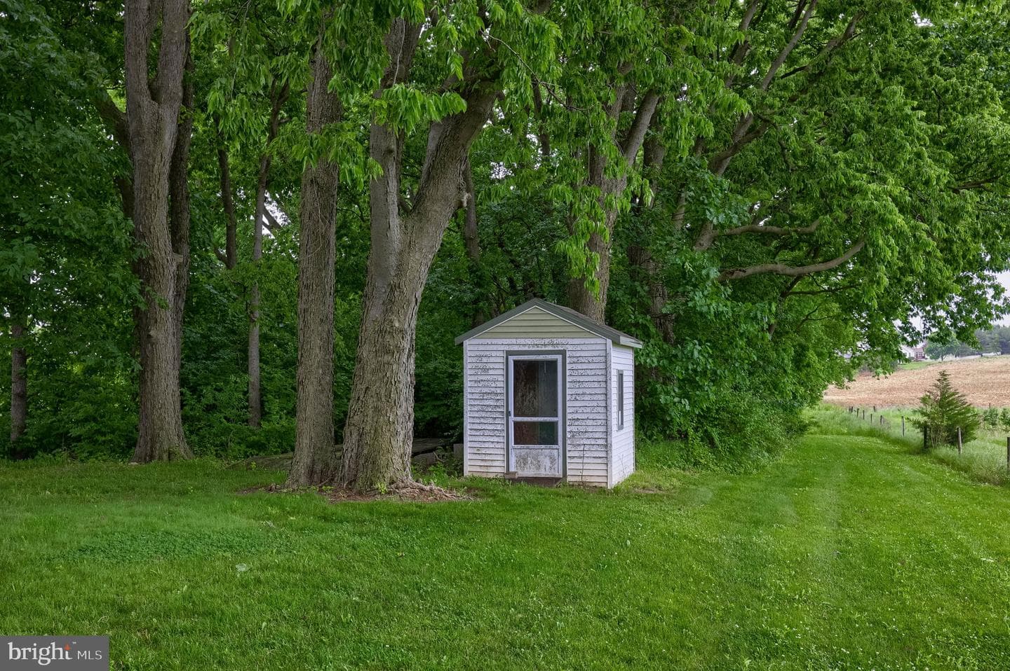 145 Weaver Road photo 18