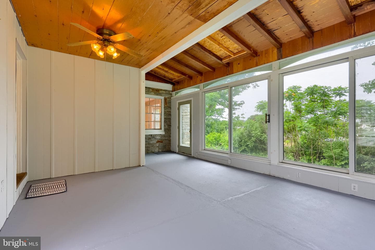 145 Weaver Road photo 48