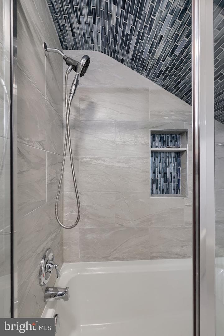 145 Weaver Road photo 65