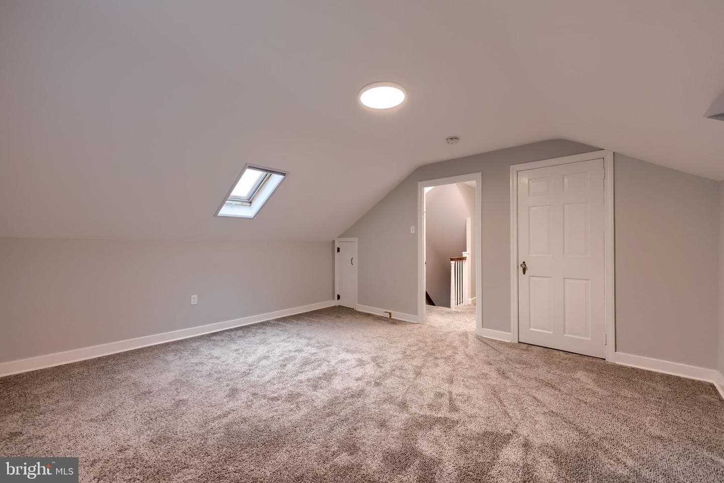 145 Weaver Road photo 66