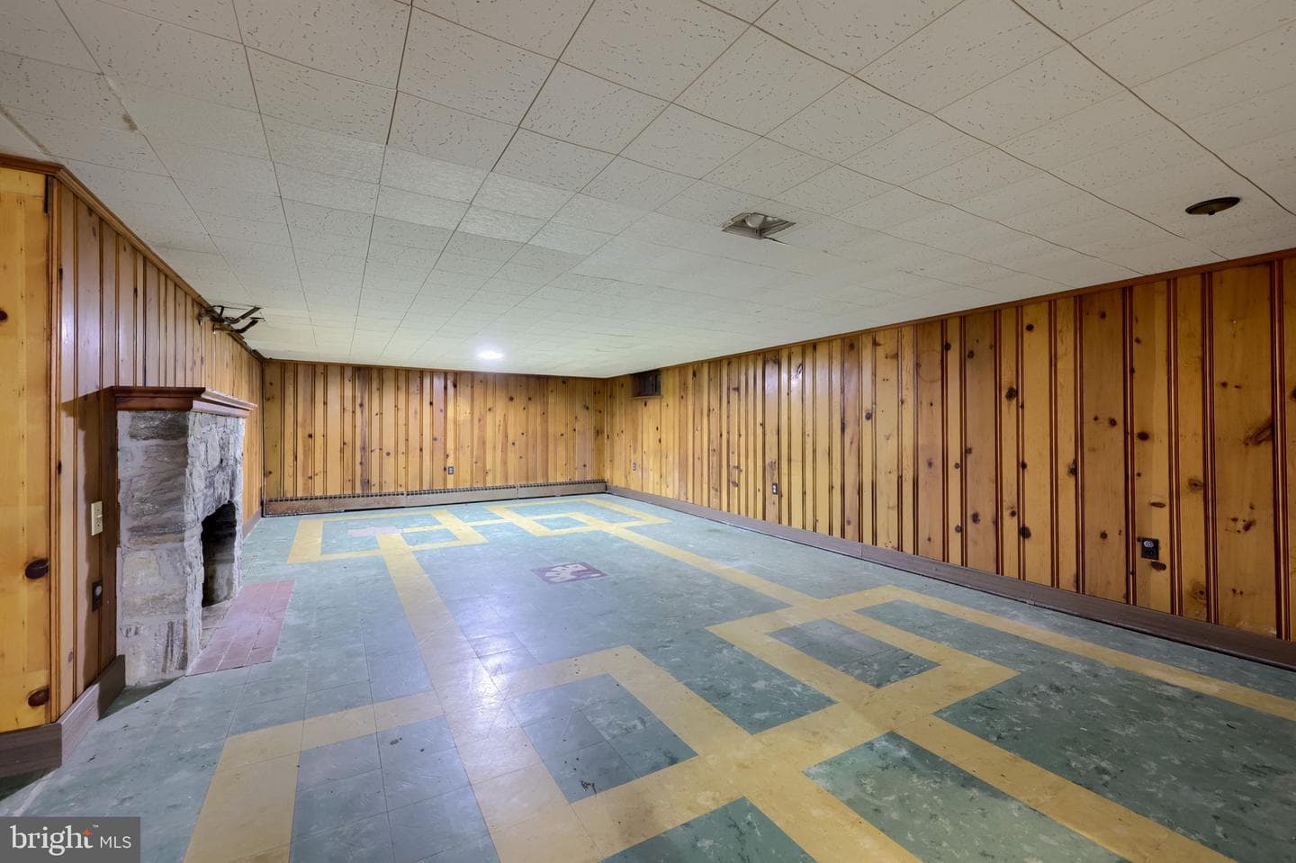 145 Weaver Road photo 69