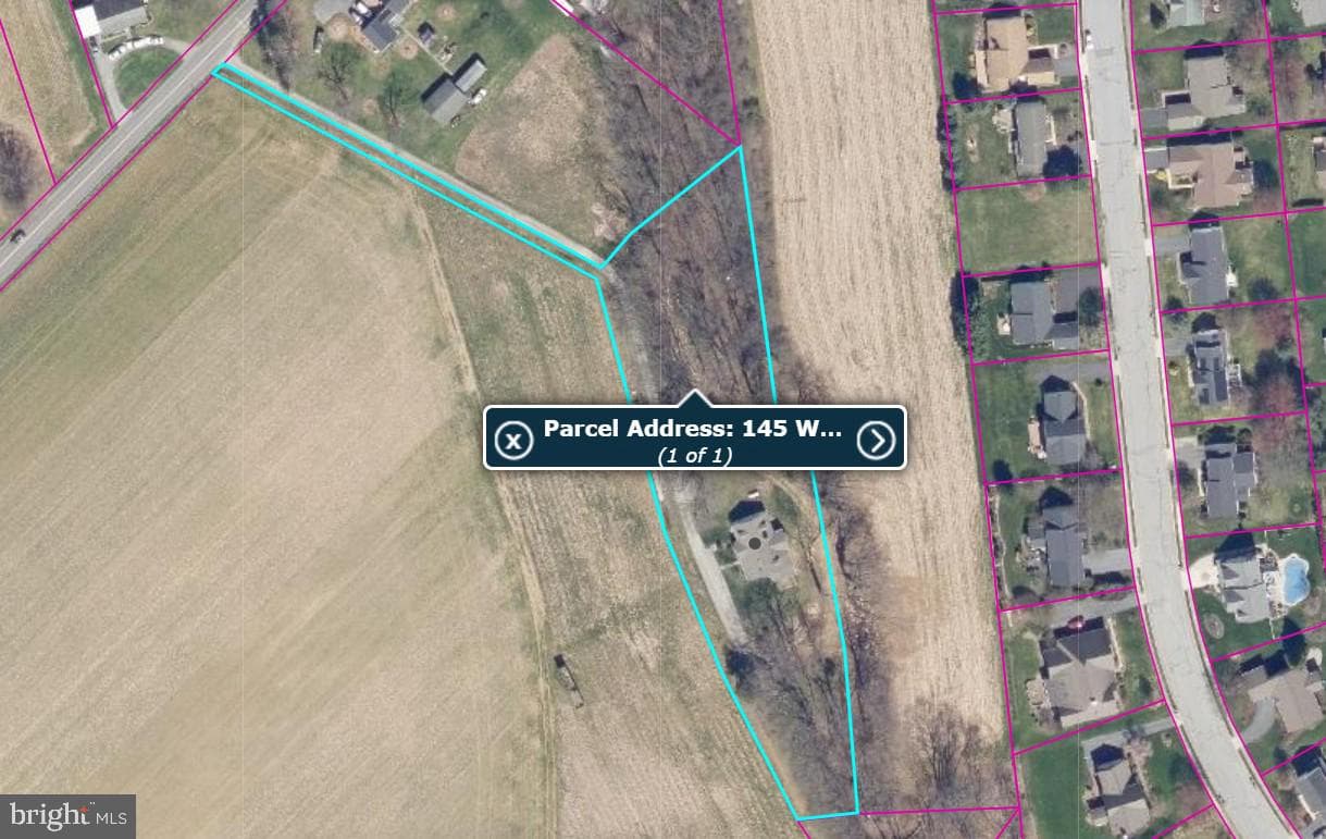 145 Weaver Road photo 87