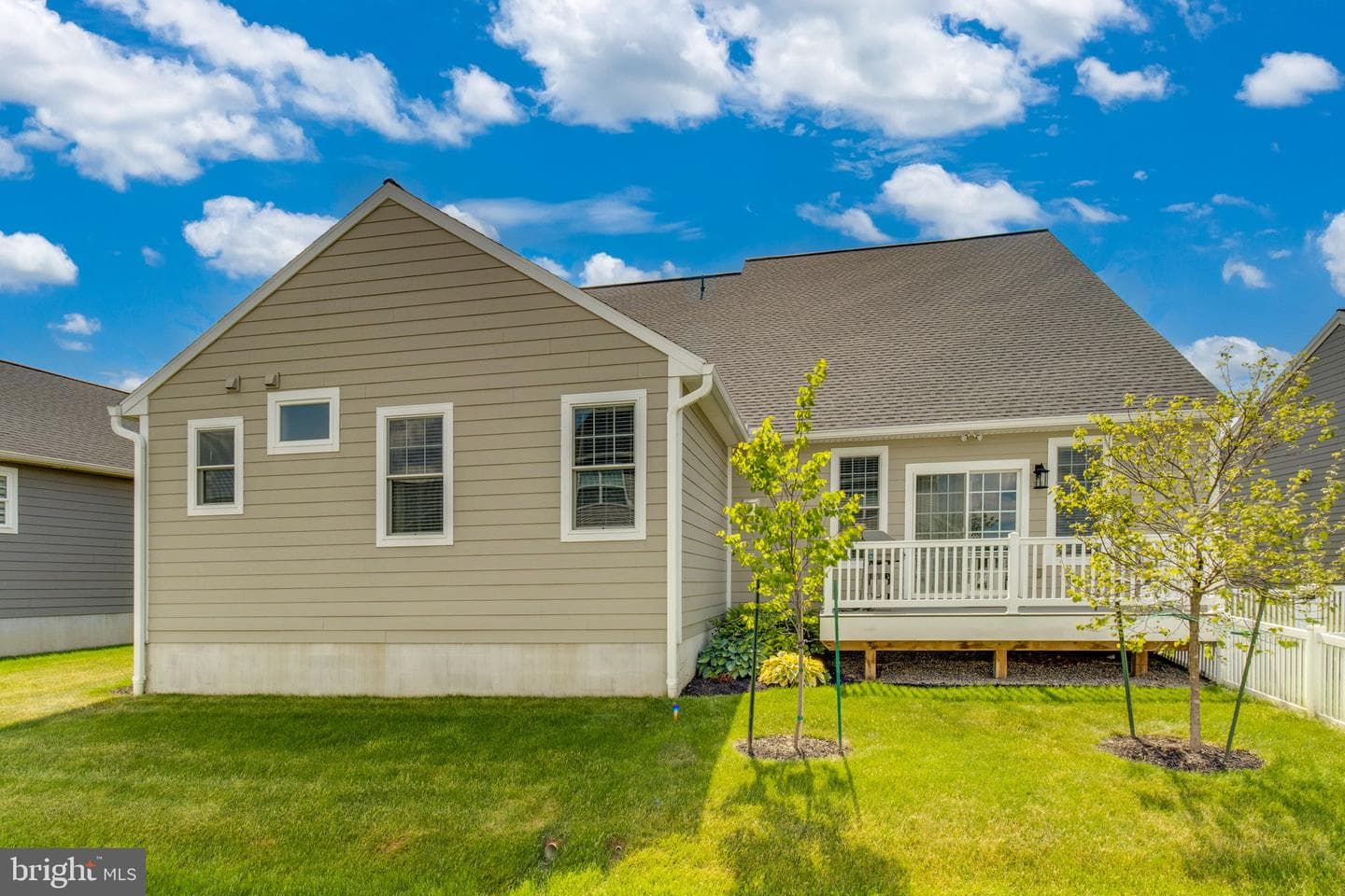 357 Home Towne Boulevard photo 34