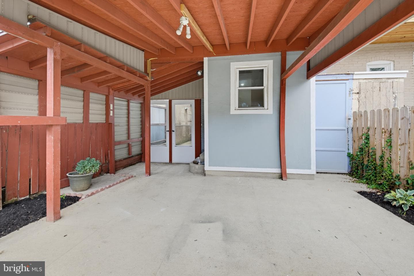 340 E Frederick Street photo 39
