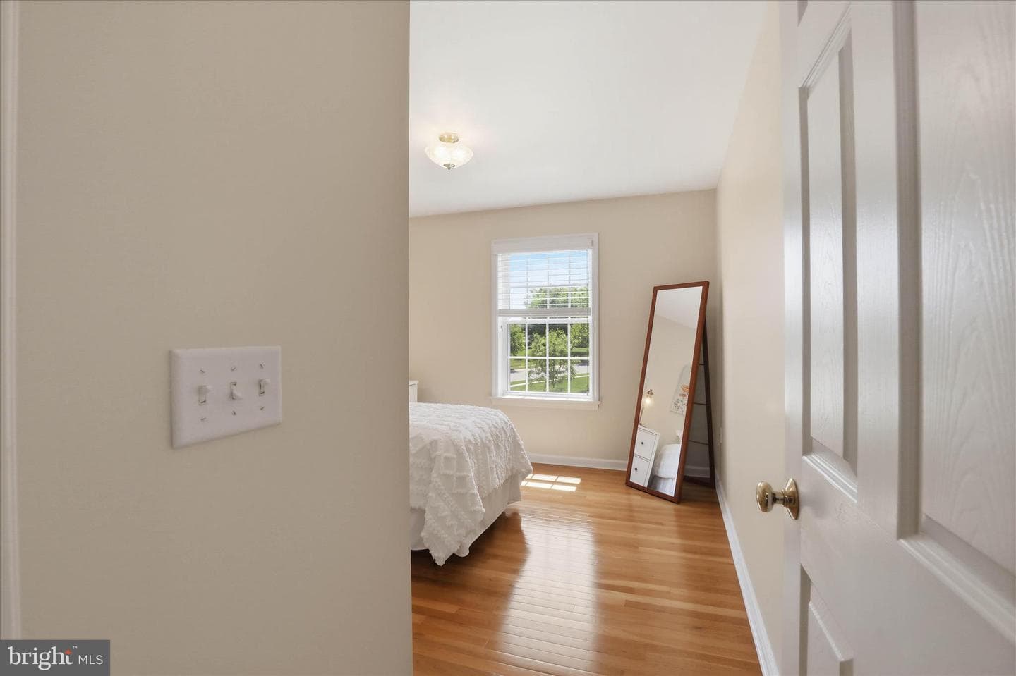 533 Thornberry Lane photo 33