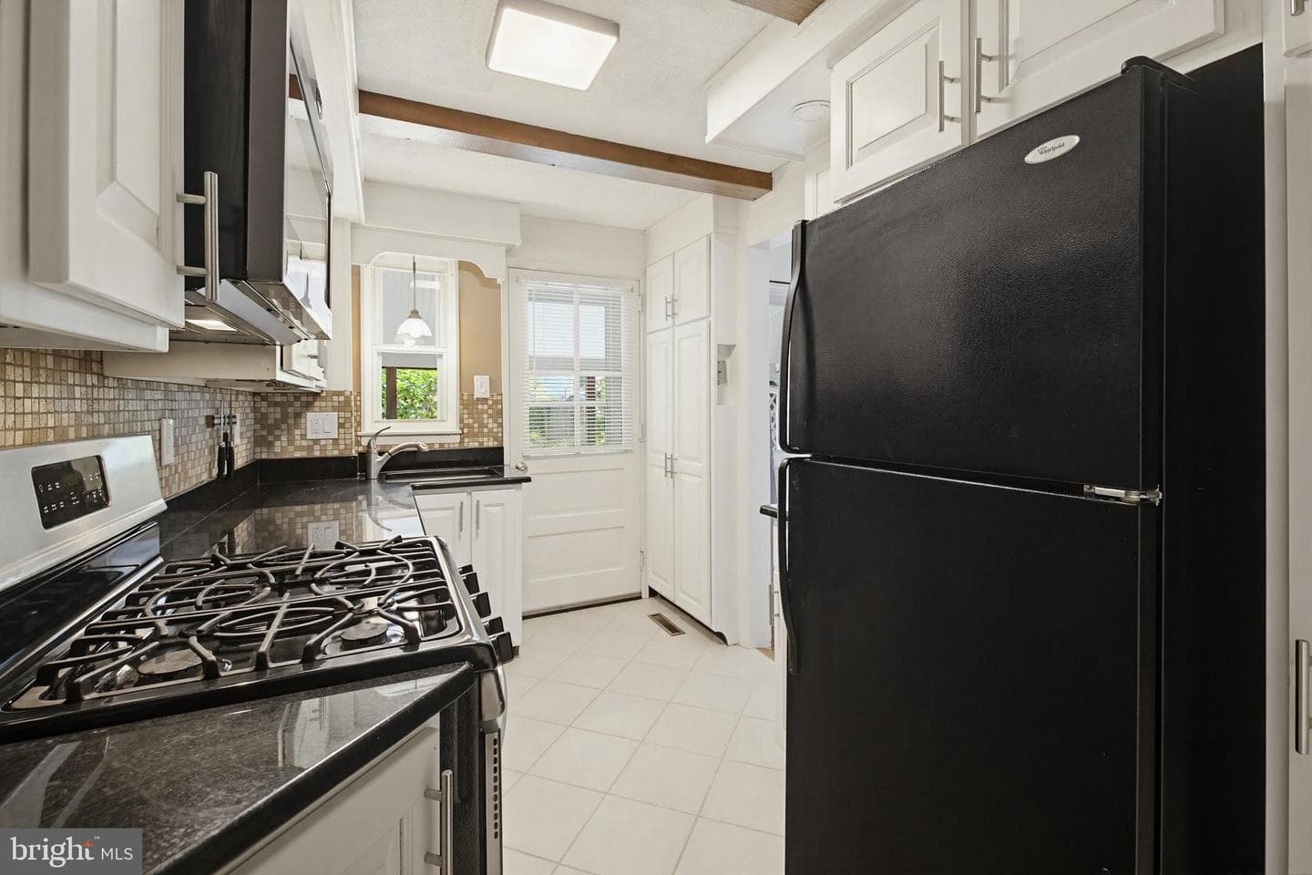 57 Prospect Street photo 12