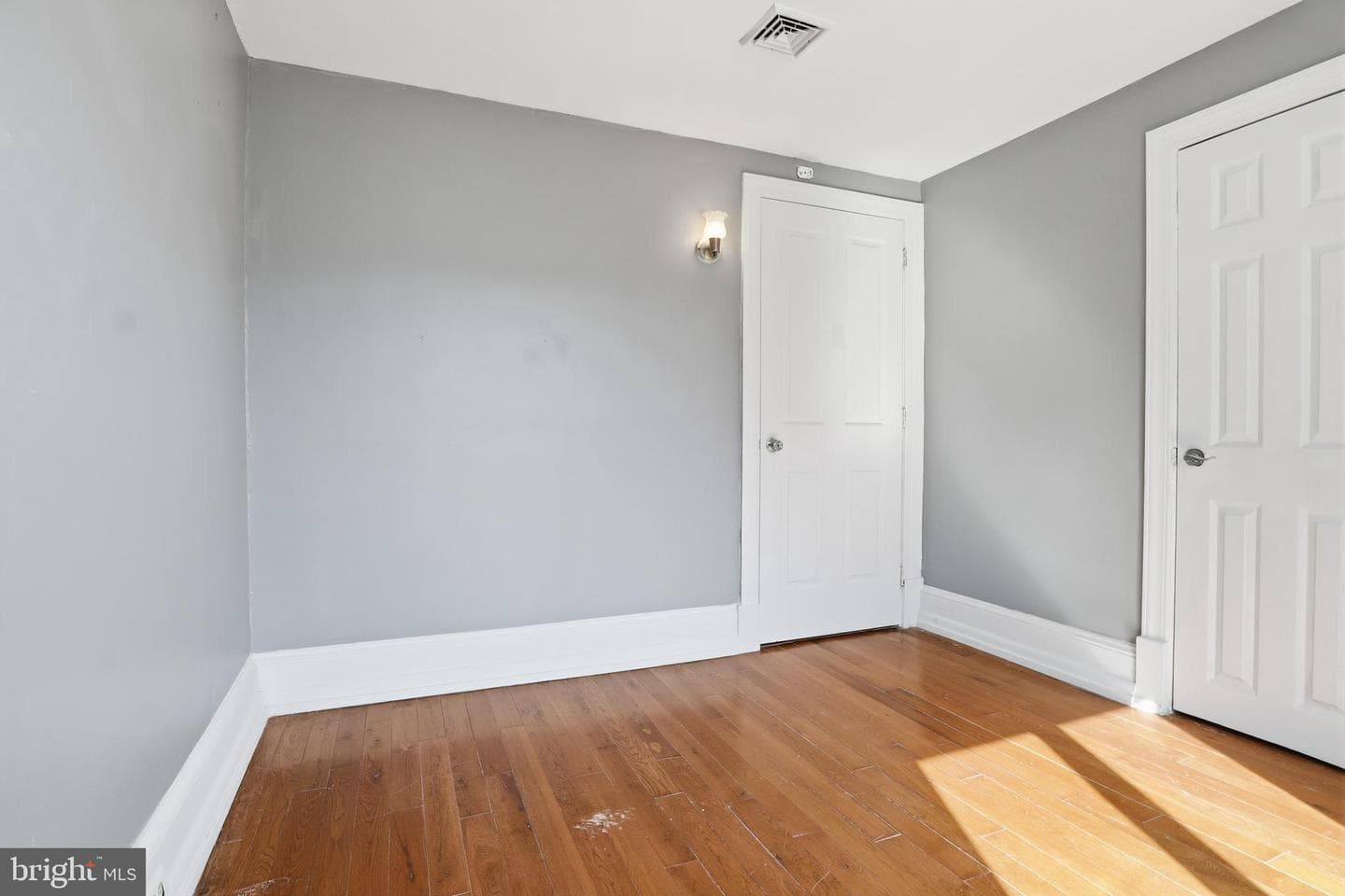 323 E Orange Street photo 46