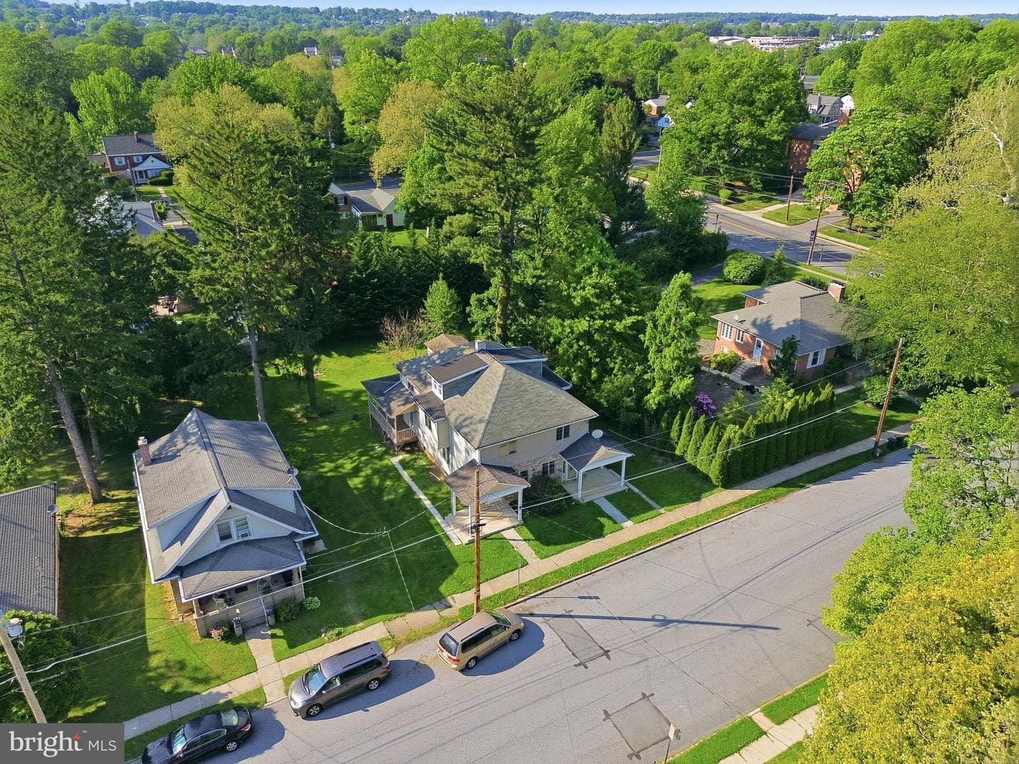 323 E Orange Street photo 63