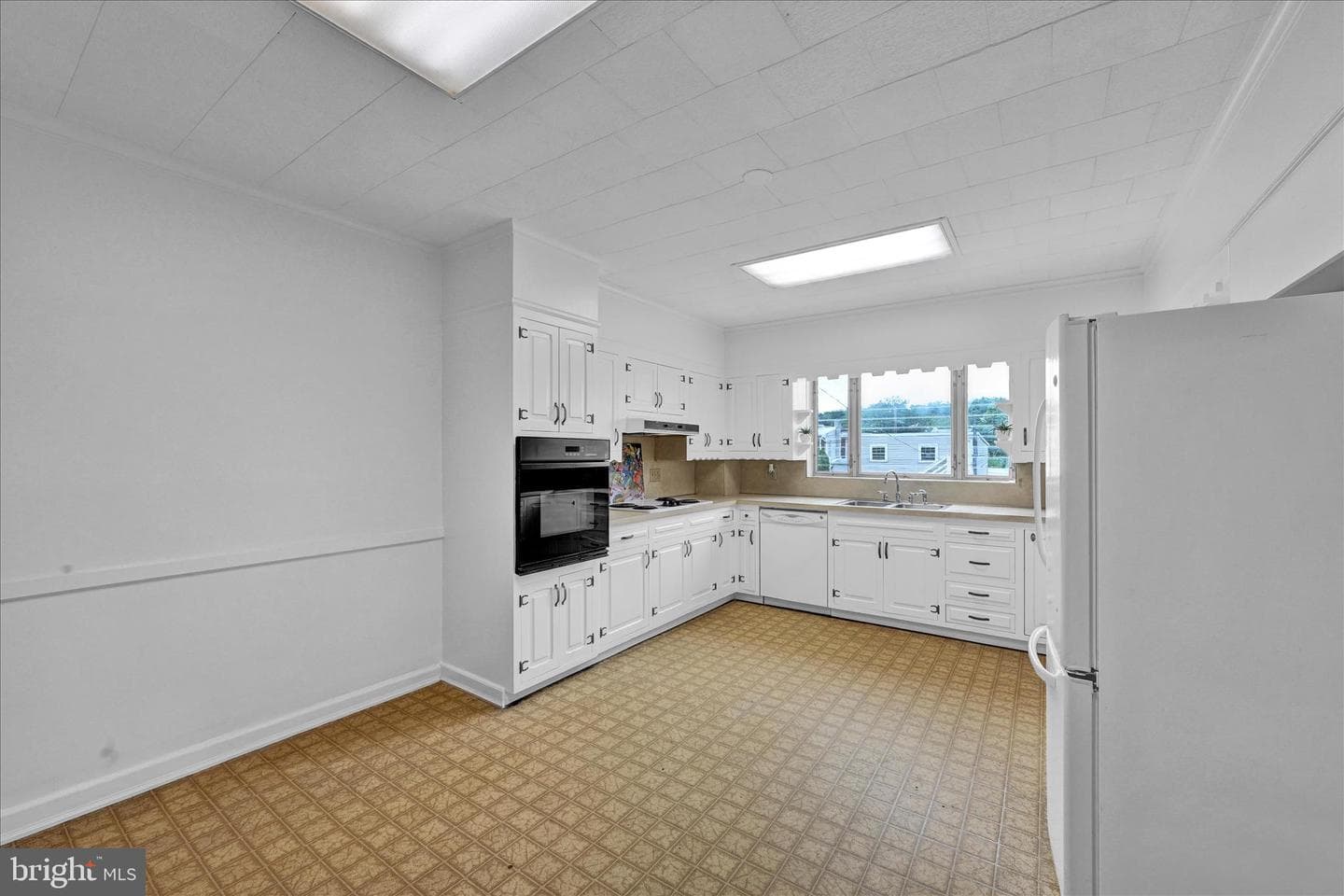 419 Chestnut St photo 13