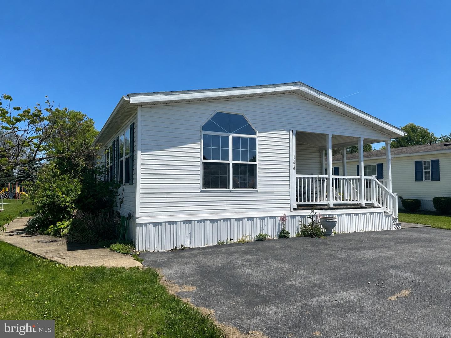 146 Tulip Circle, Ephrata