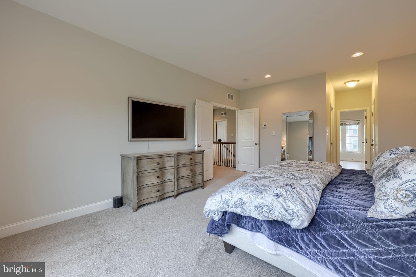 1129 Edgemoor Court photo 43