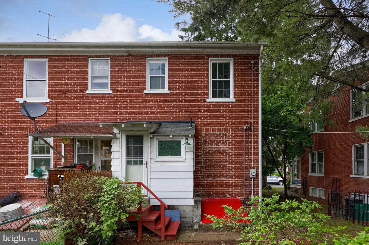 1186 Elm Avenue photo 33