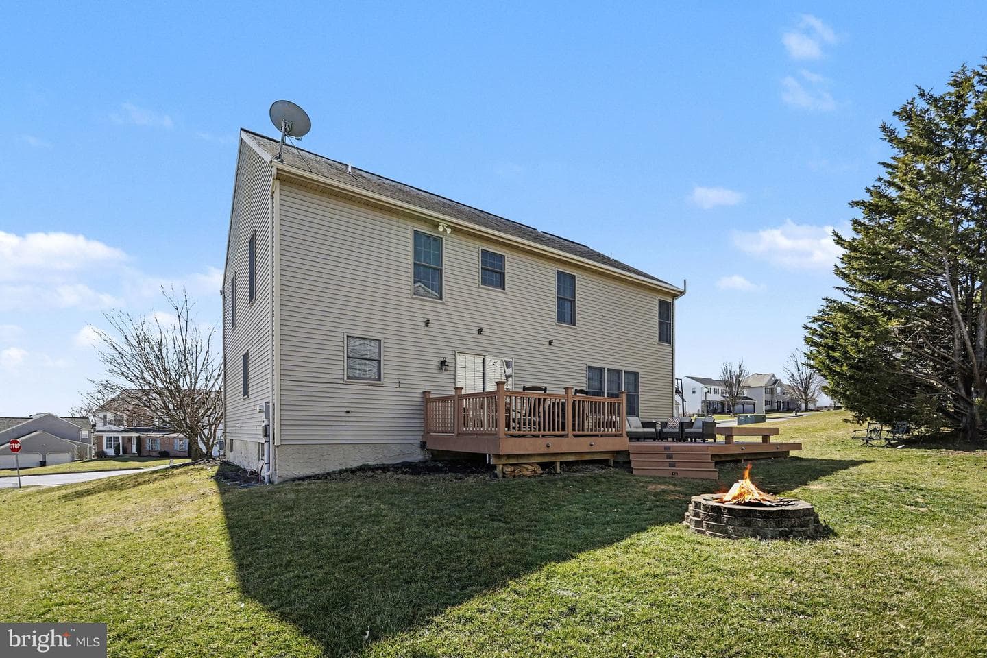 815 Buckingham Boulevard photo 7