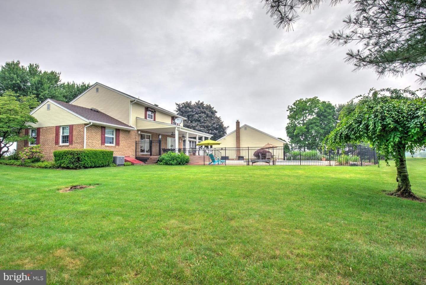 771 E Oregon Road photo 3