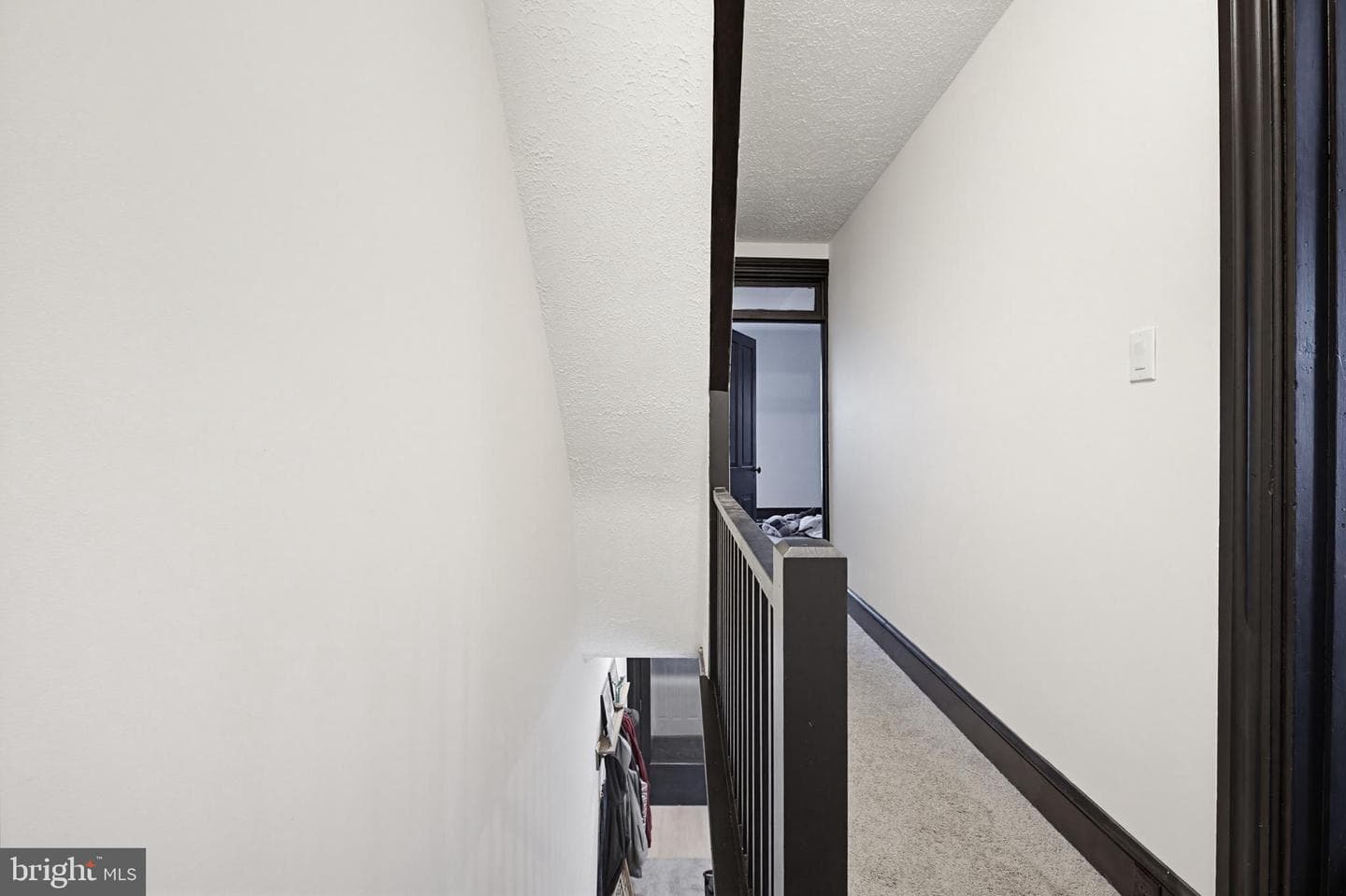715 N Queen Street photo 17