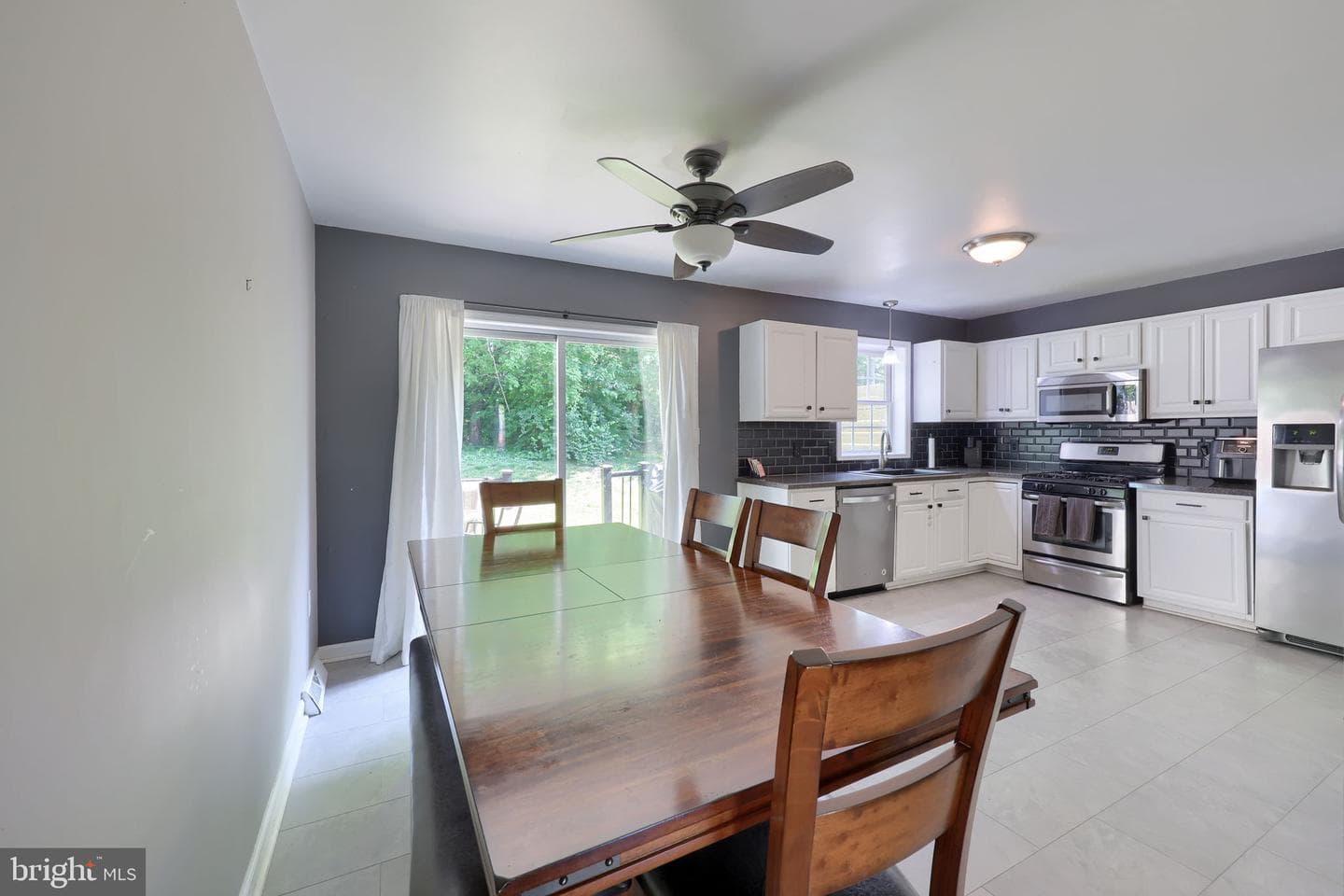337 Crosswinds Drive photo 7