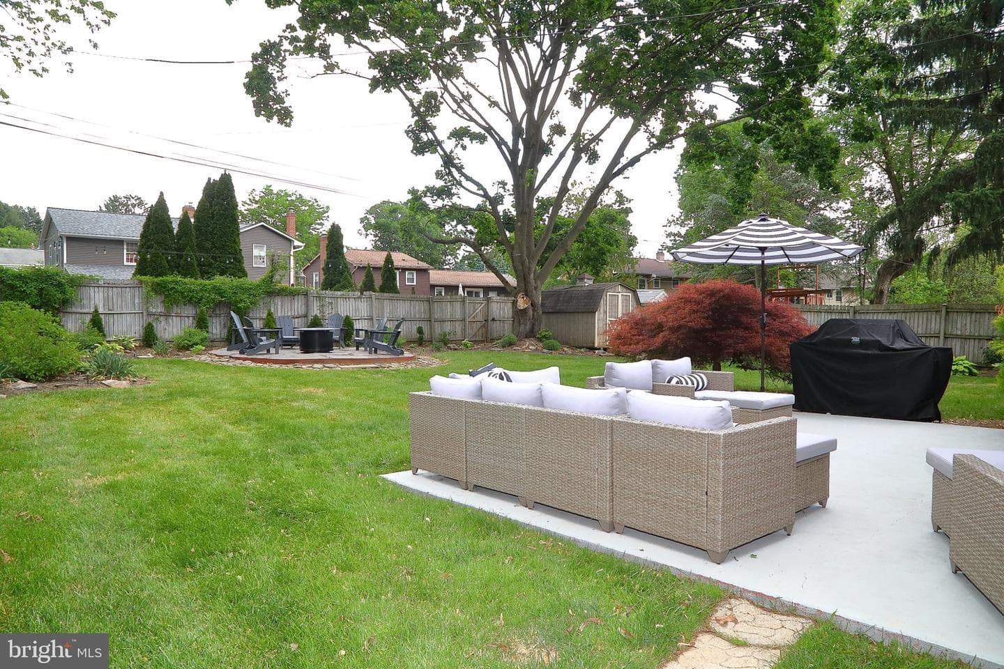 445 Haverhill Road photo 11