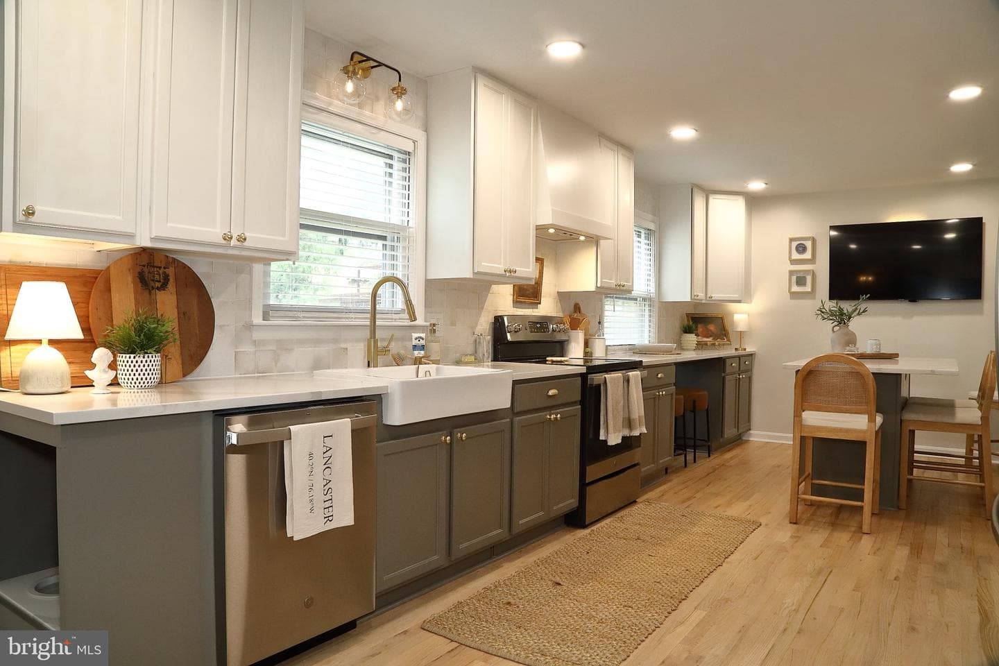 445 Haverhill Road photo 31