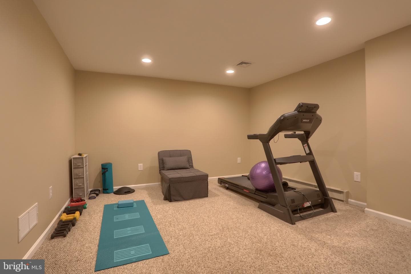 14 Tower Drive photo 34