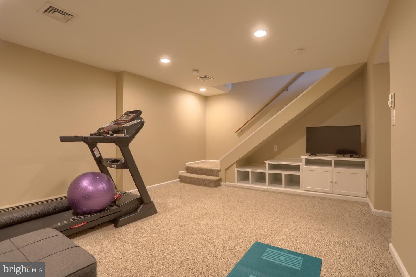 14 Tower Drive photo 35