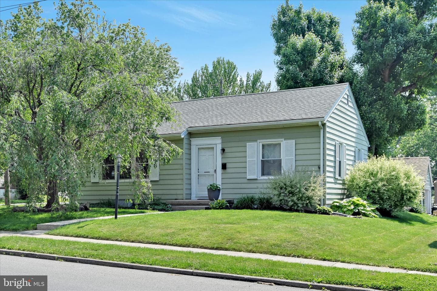 312 S Mount Joy Street photo 2