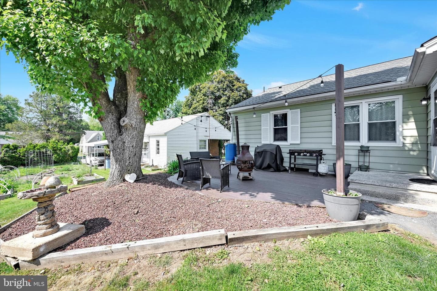 312 S Mount Joy Street photo 27