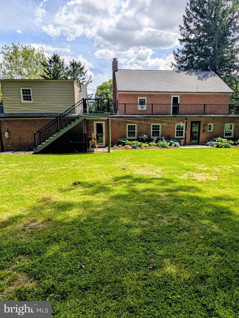 5827 Lincoln Highway photo 3