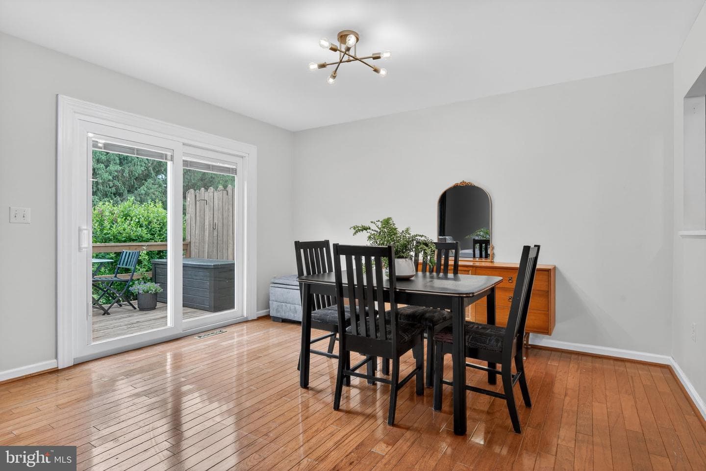 4072 Laurel Lane photo 16