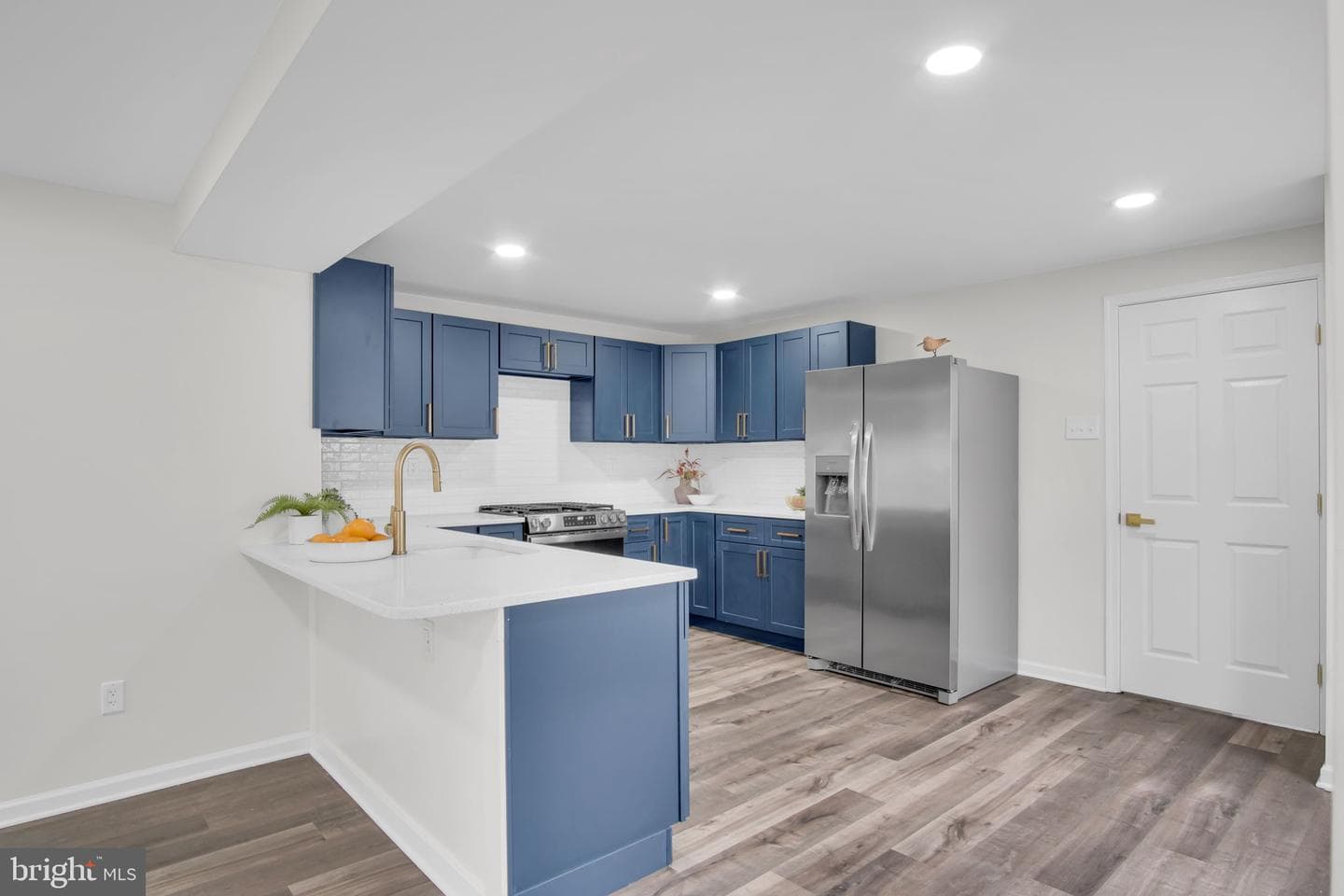 335 N Market Street photo 7