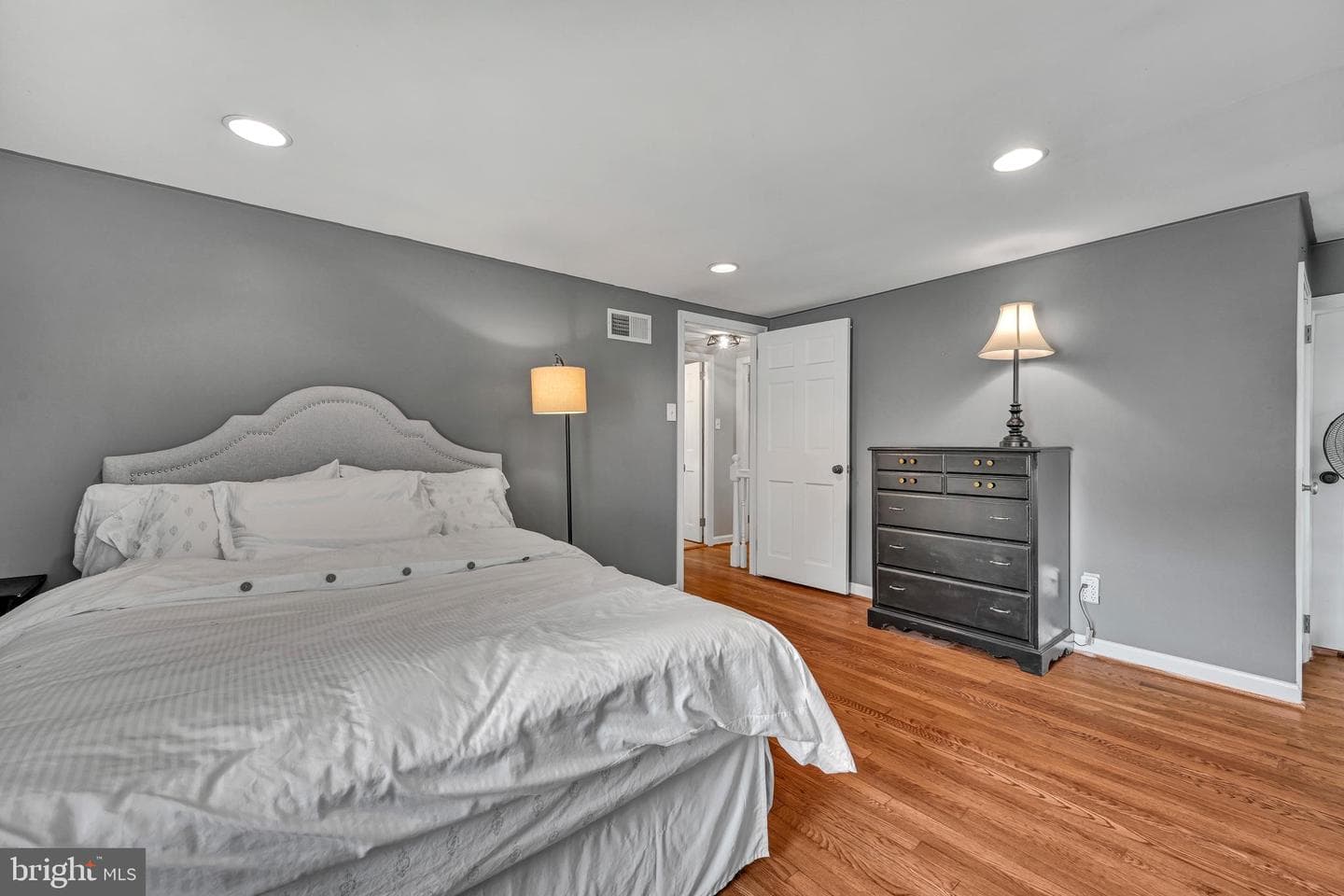 30 Glen Moore Circle photo 21
