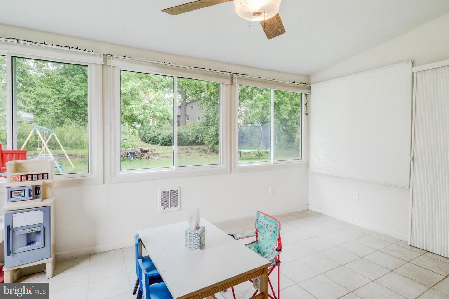 539 N Lime Street photo 38