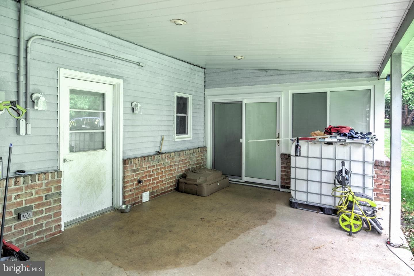 539 N Lime Street photo 9