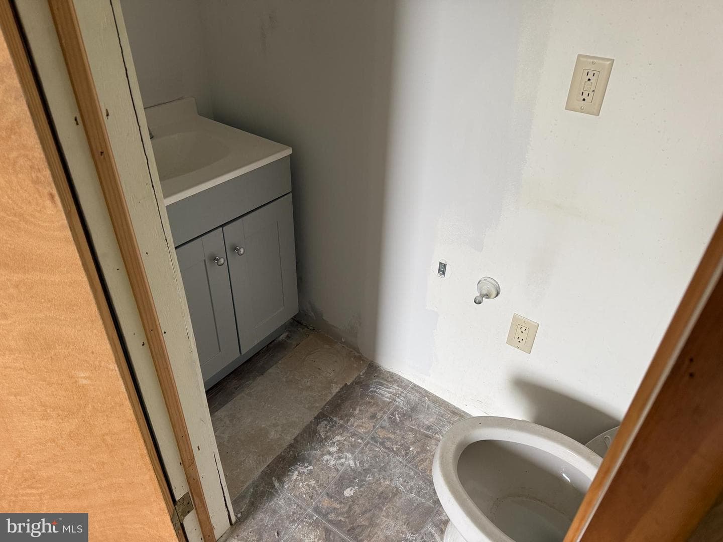 912 Locust Street photo 12