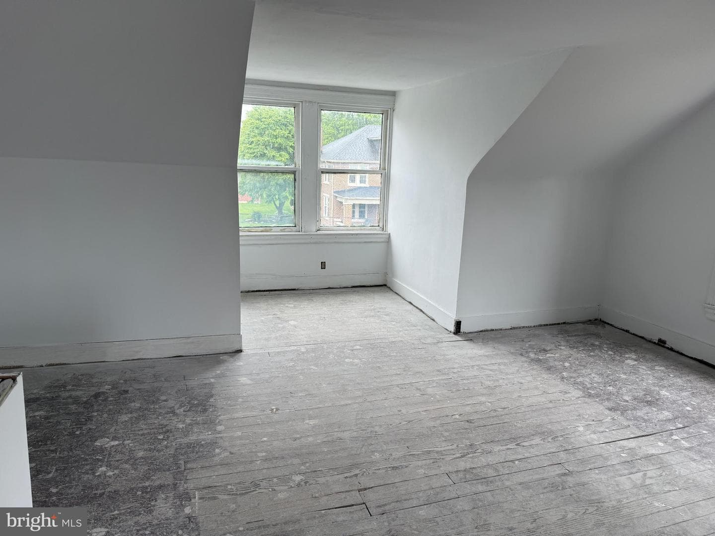 912 Locust Street photo 36