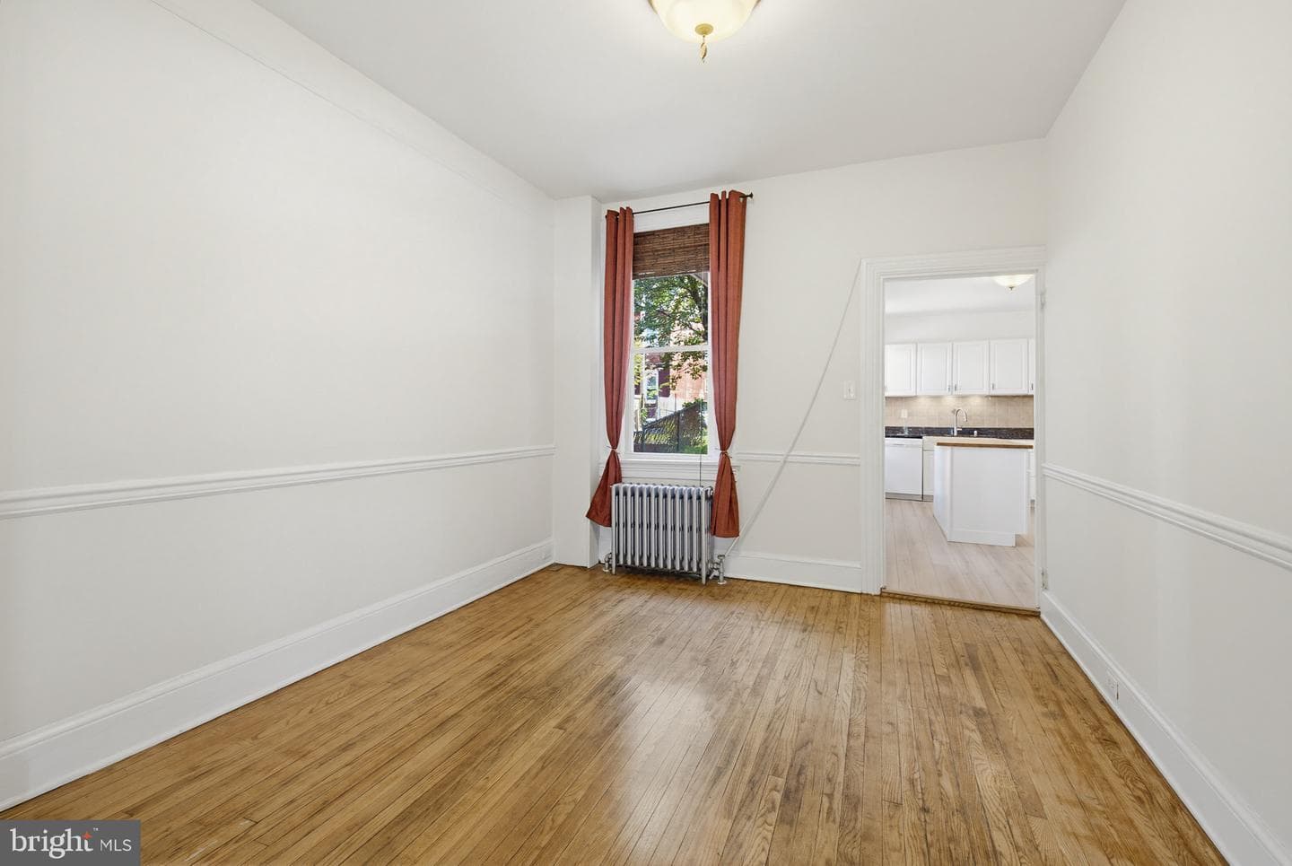 556 W Orange Street photo 18