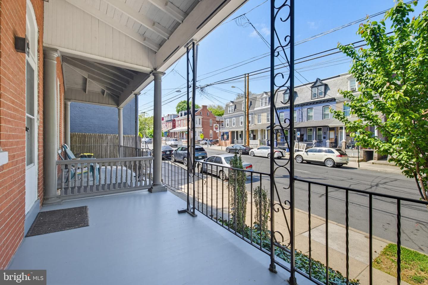 556 W Orange Street photo 9