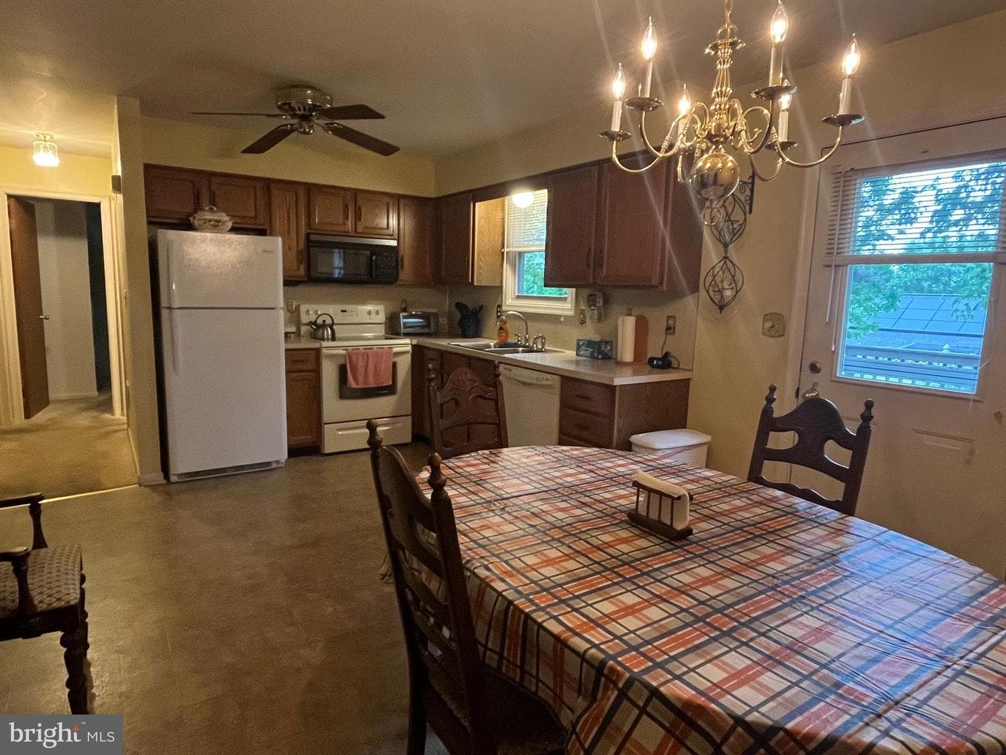 326 Barberry Drive photo 7
