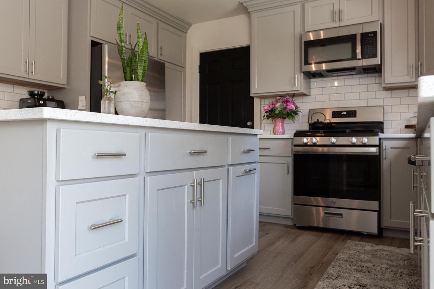 26 Apricot Avenue photo 14