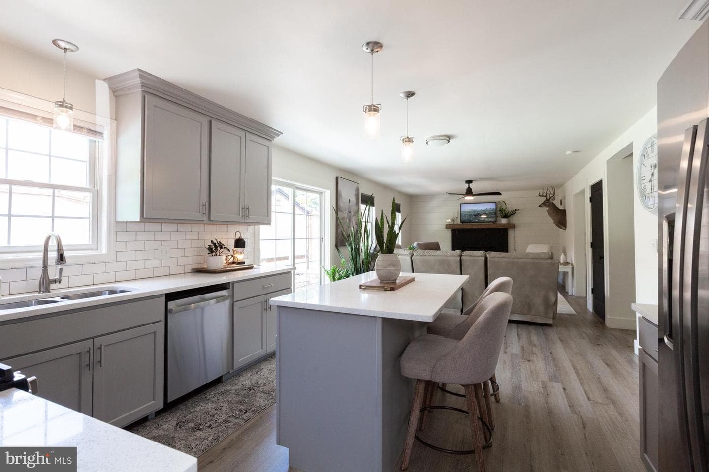 26 Apricot Avenue photo 15