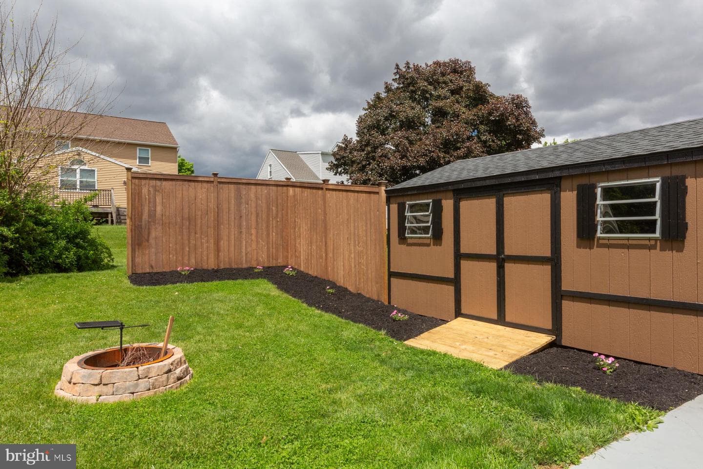 26 Apricot Avenue photo 62