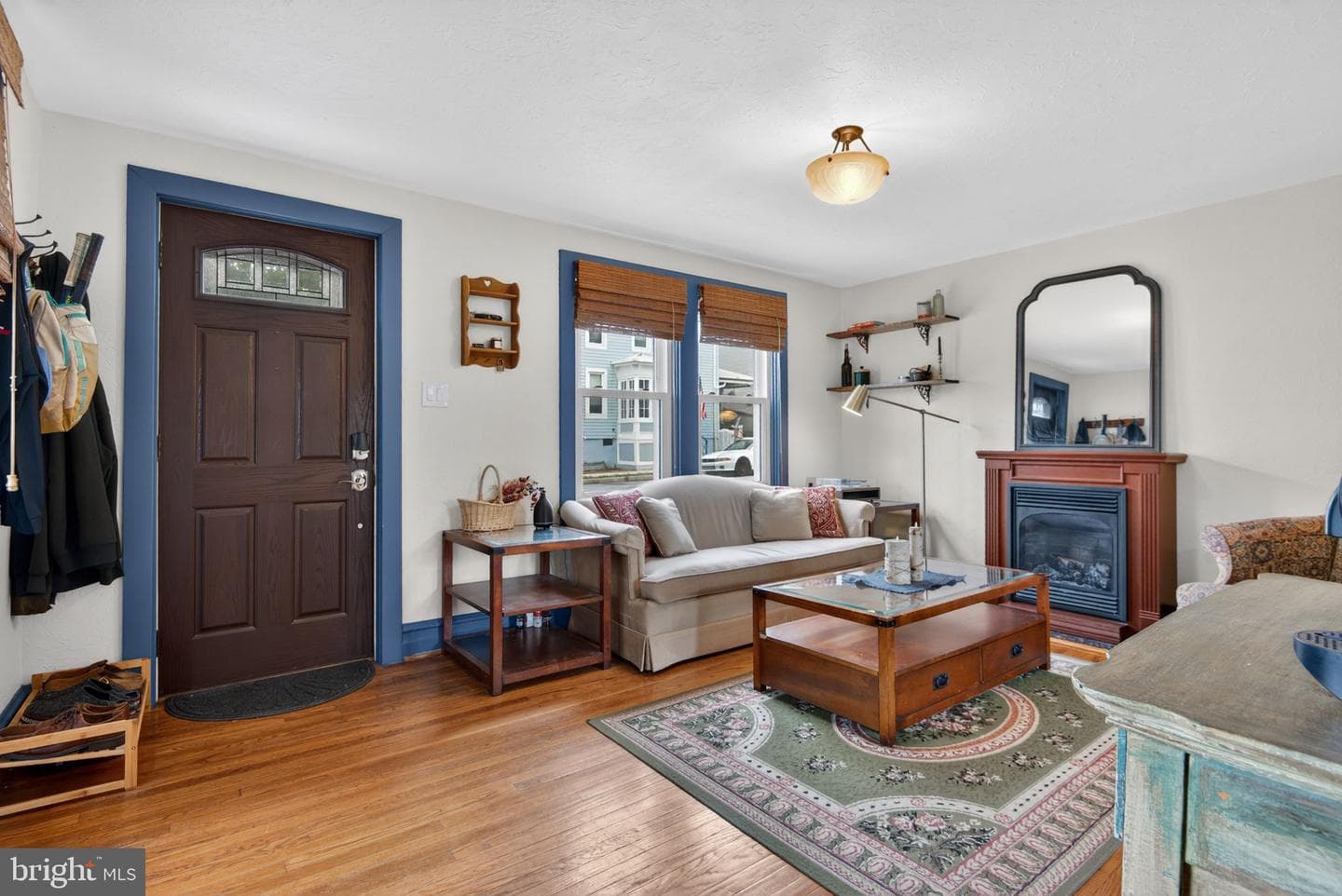 675 E Market Street photo 5