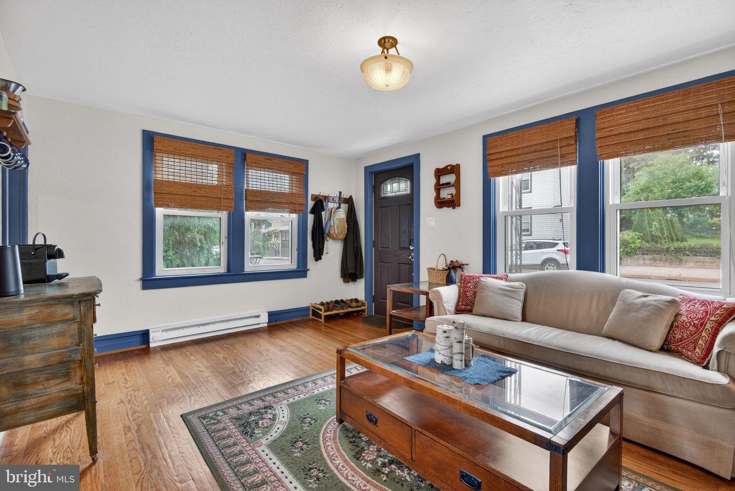 675 E Market Street photo 7
