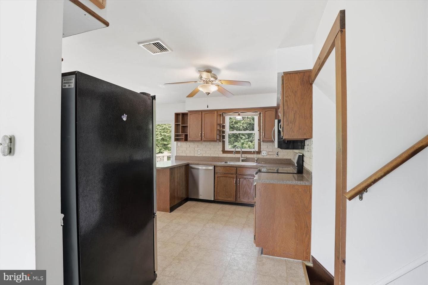 71 Circle Drive photo 19
